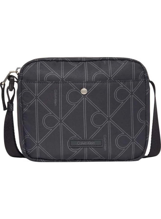 كالفن كلاين Printed Emblem Logo Nylon Camera Bag